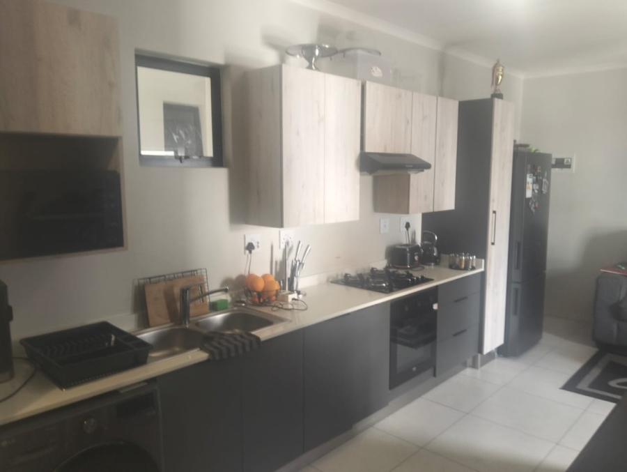 To Let 2 Bedroom Property for Rent in Carlswald Gauteng