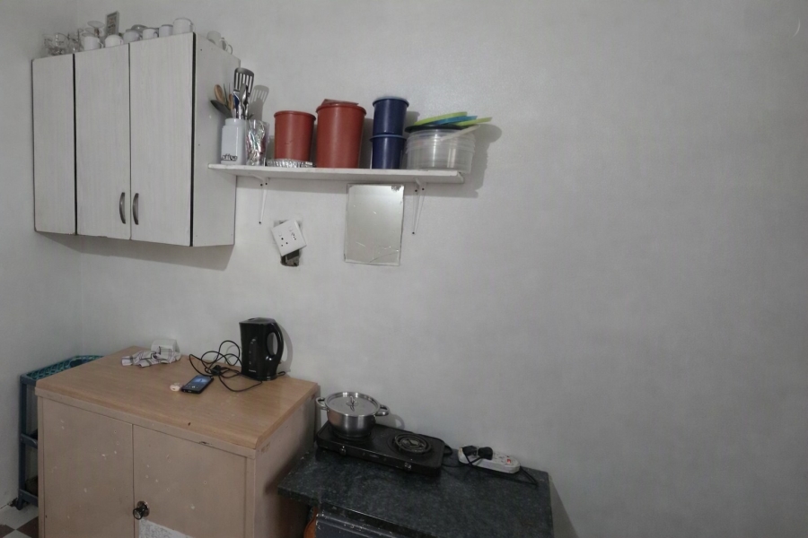 1 Bedroom Property for Sale in Riverlea Gauteng