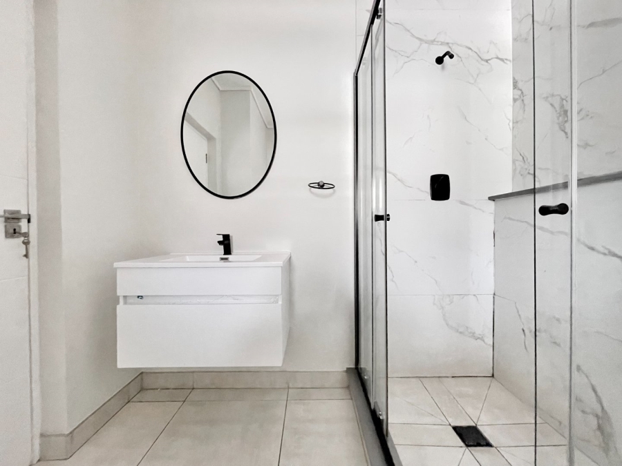 To Let 3 Bedroom Property for Rent in Waterfall Gauteng