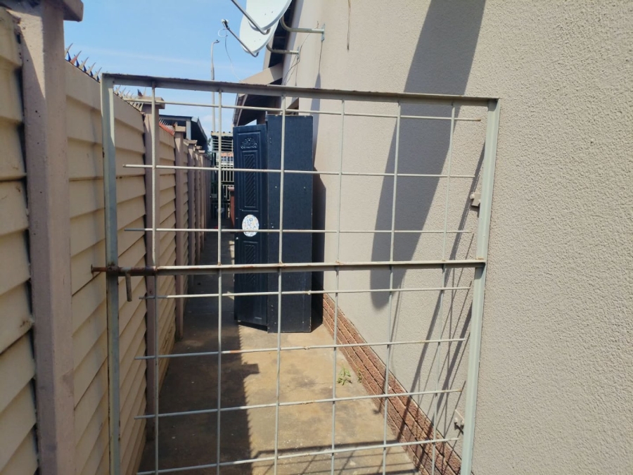 9 Bedroom Property for Sale in Vanderbijlpark CE 5 Gauteng