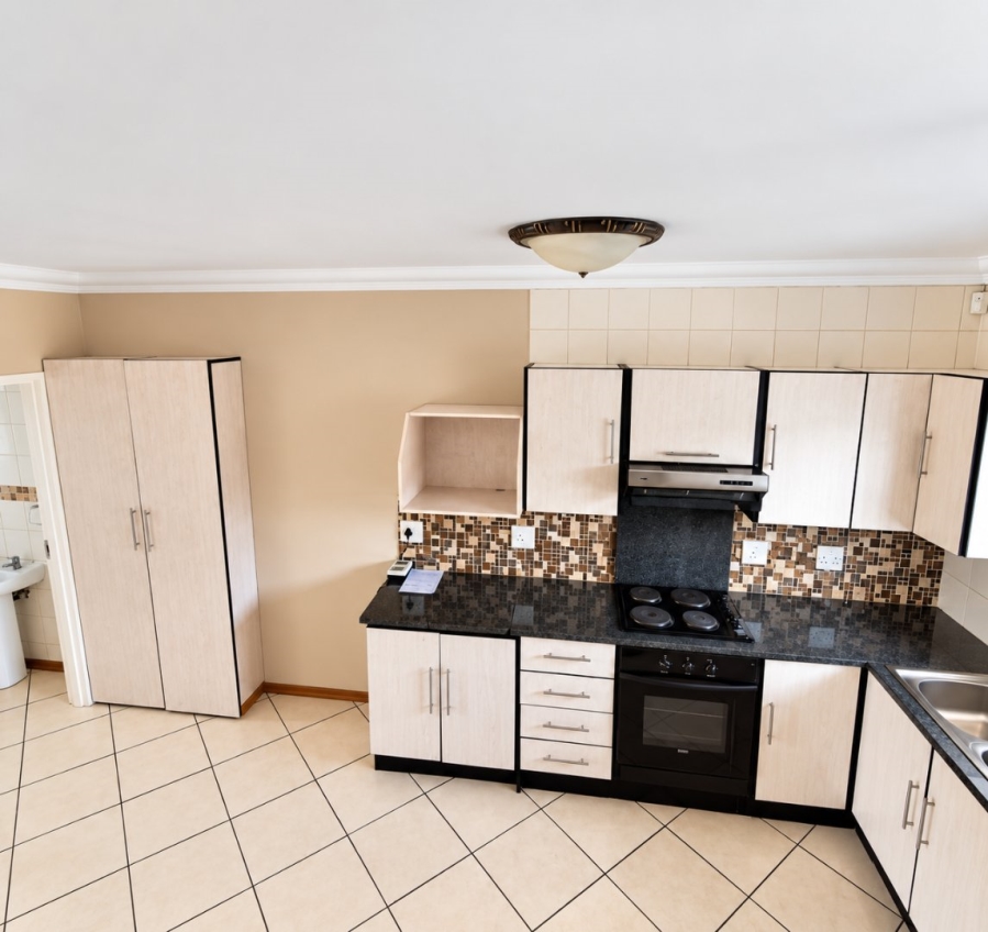 2 Bedroom Property for Sale in Ravenswood Gauteng