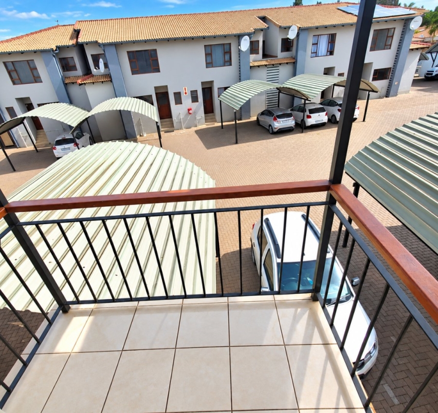 2 Bedroom Property for Sale in Ravenswood Gauteng