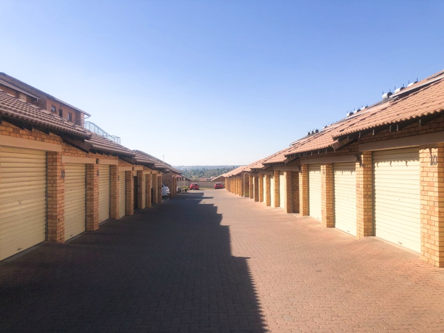 To Let 2 Bedroom Property for Rent in Sagewood Gauteng