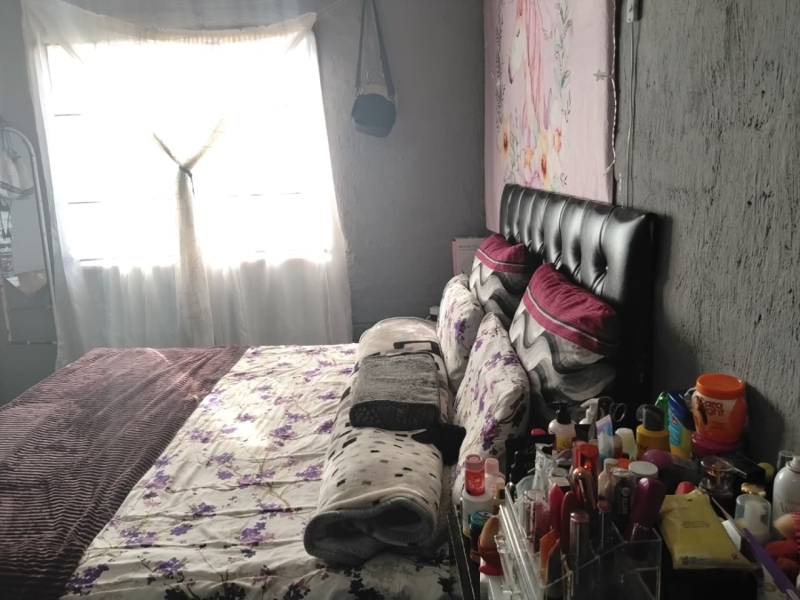  Bedroom Property for Sale in Roodepoort West Gauteng