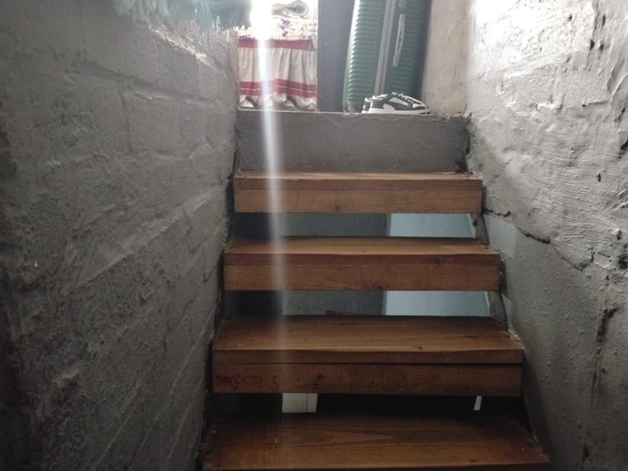  Bedroom Property for Sale in Roodepoort West Gauteng