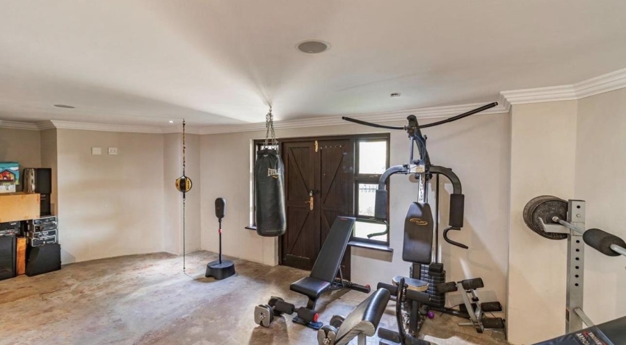 4 Bedroom Property for Sale in Blue Valley Golf Estate Gauteng