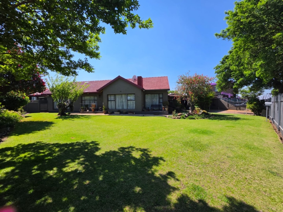 3 Bedroom Property for Sale in Witfield Gauteng