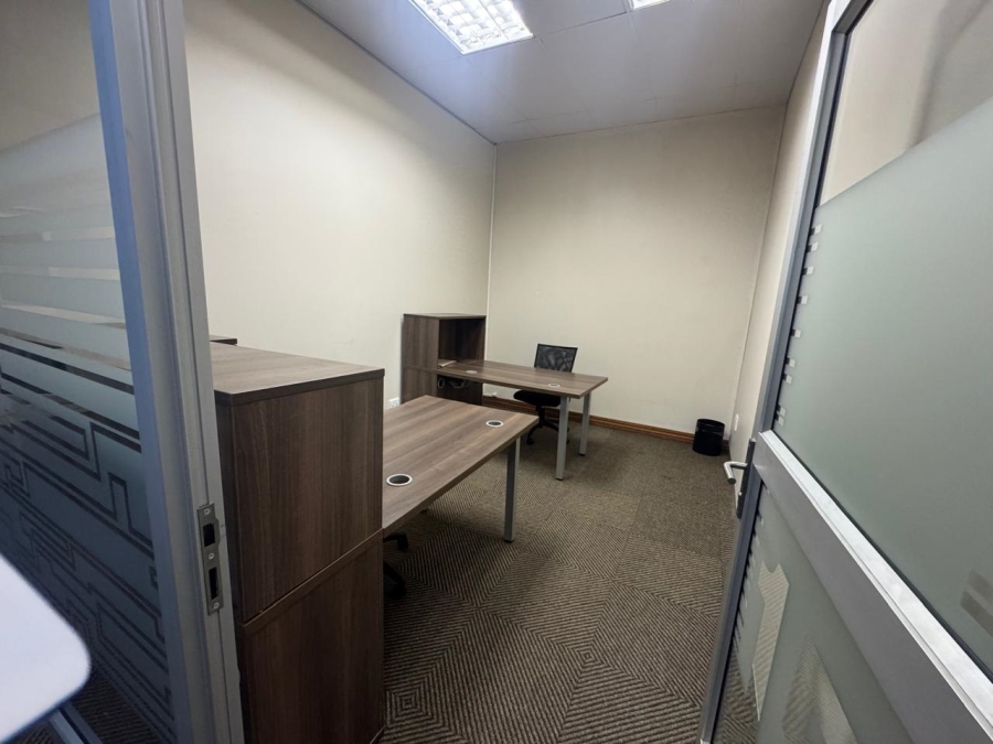 To Let Commercial Property for Rent in Randjespark Gauteng
