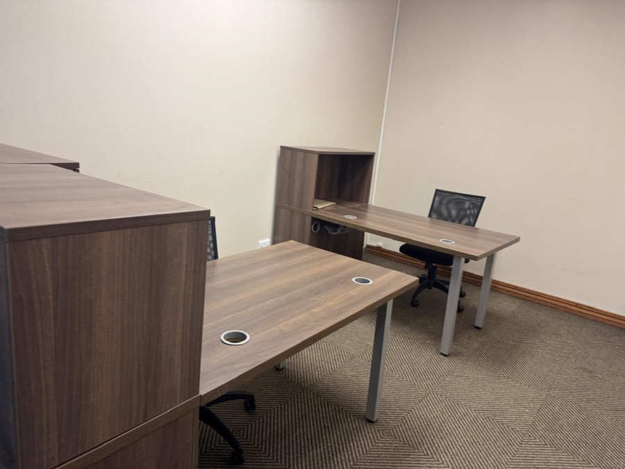 To Let Commercial Property for Rent in Randjespark Gauteng