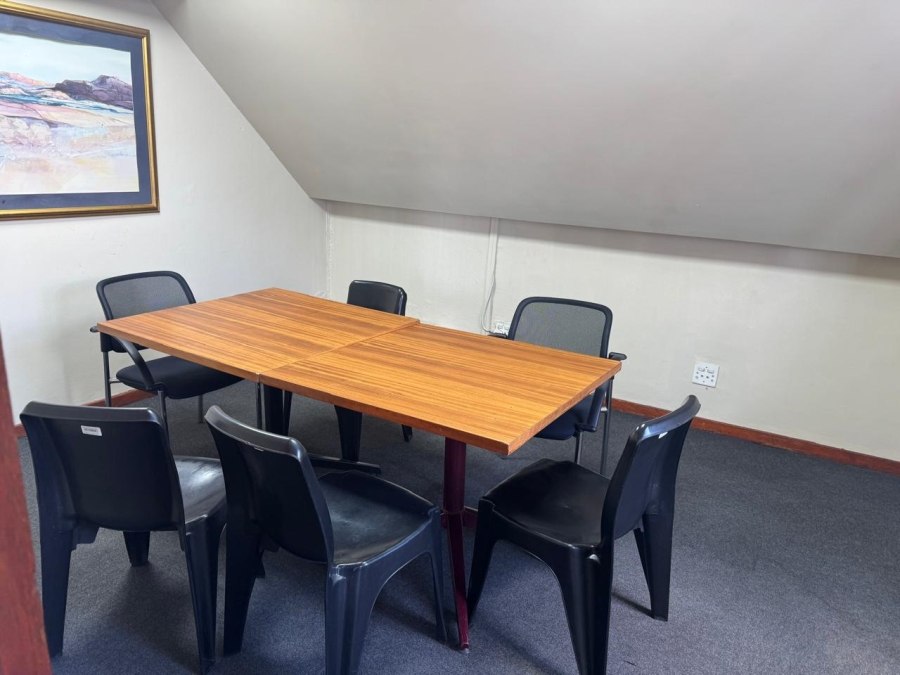To Let Commercial Property for Rent in Randjespark Gauteng