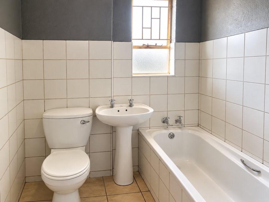 2 Bedroom Property for Sale in Kempton Park Central Gauteng