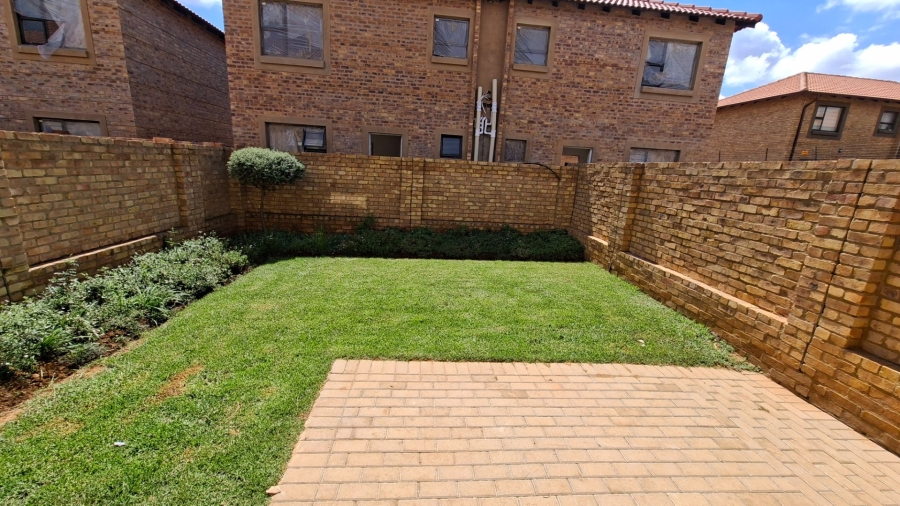 4 Bedroom Property for Sale in Equestria Gauteng