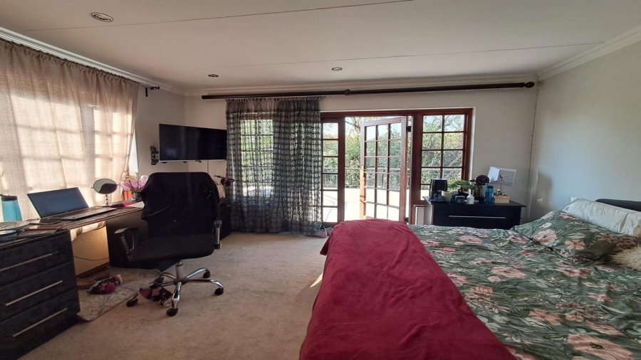3 Bedroom Property for Sale in Noordwyk Gauteng