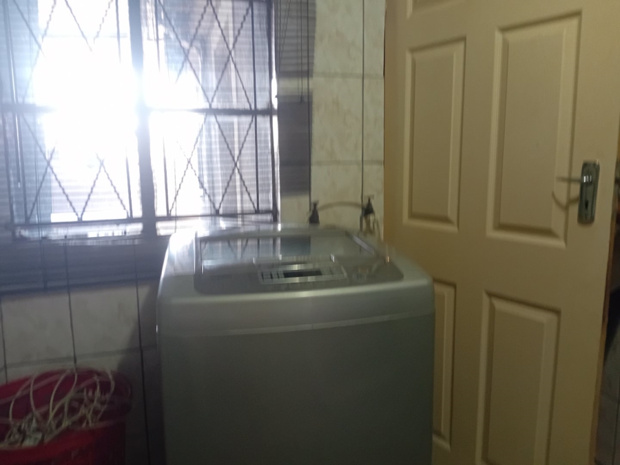  Bedroom Property for Sale in Mamelodi West Gauteng