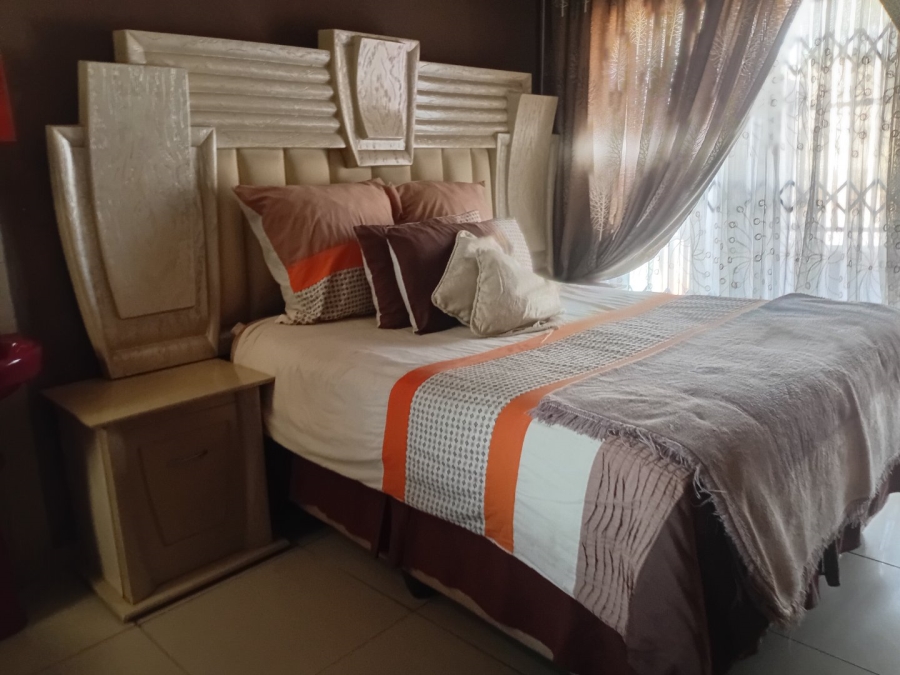  Bedroom Property for Sale in Mamelodi West Gauteng