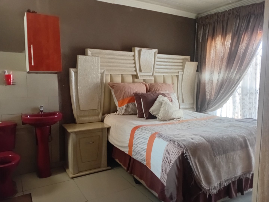  Bedroom Property for Sale in Mamelodi West Gauteng