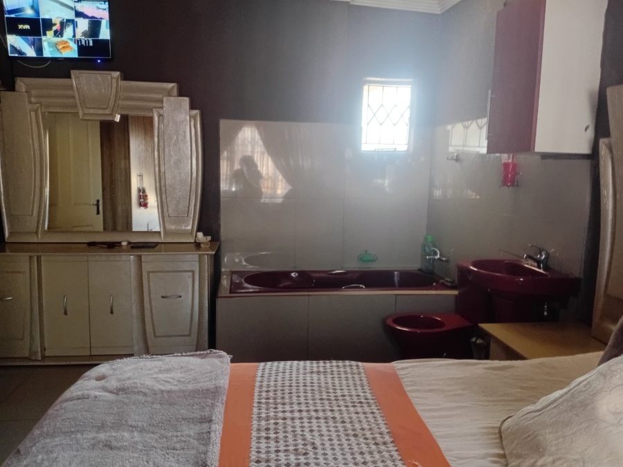  Bedroom Property for Sale in Mamelodi West Gauteng