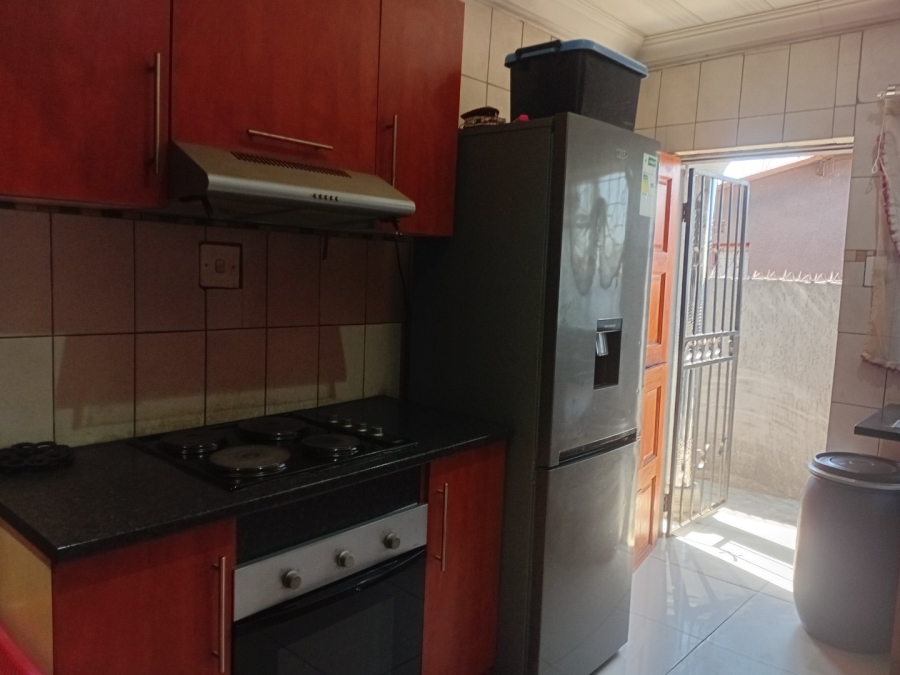  Bedroom Property for Sale in Mamelodi West Gauteng