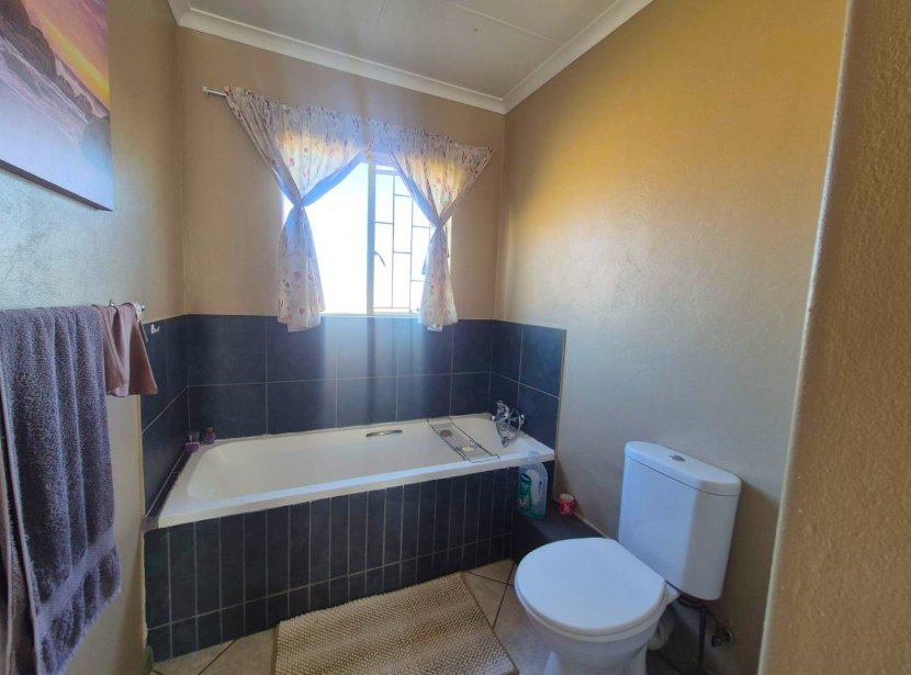 3 Bedroom Property for Sale in Albemarle Gauteng