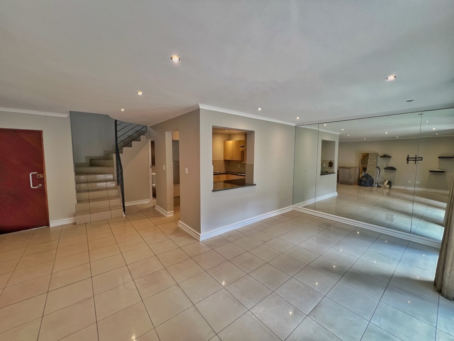 2 Bedroom Property for Sale in Melrose Gauteng