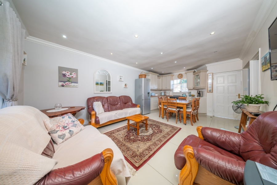 1 Bedroom Property for Sale in Modderfontein Gauteng