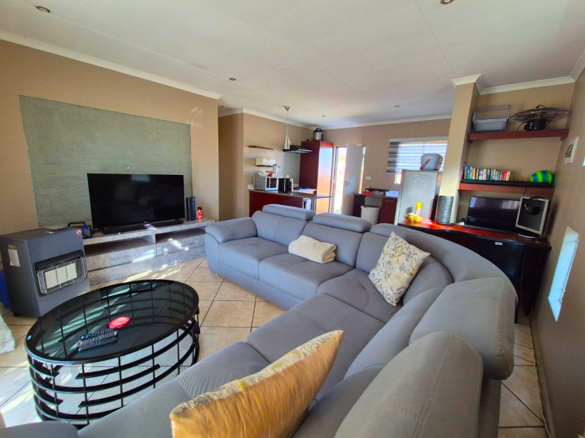 3 Bedroom Property for Sale in Albemarle Gauteng