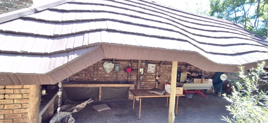 4 Bedroom Property for Sale in Kwaggasrand Gauteng