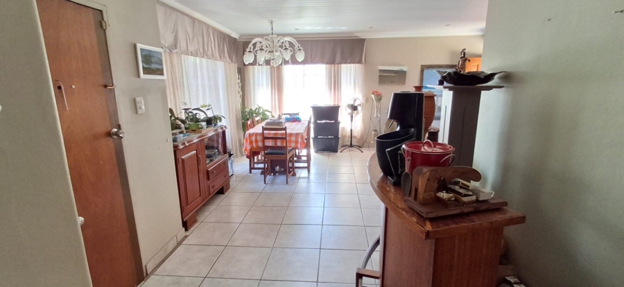 4 Bedroom Property for Sale in Kwaggasrand Gauteng