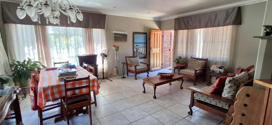 4 Bedroom Property for Sale in Kwaggasrand Gauteng