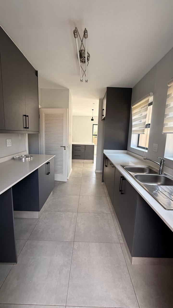 To Let 3 Bedroom Property for Rent in Avianto Estates Gauteng