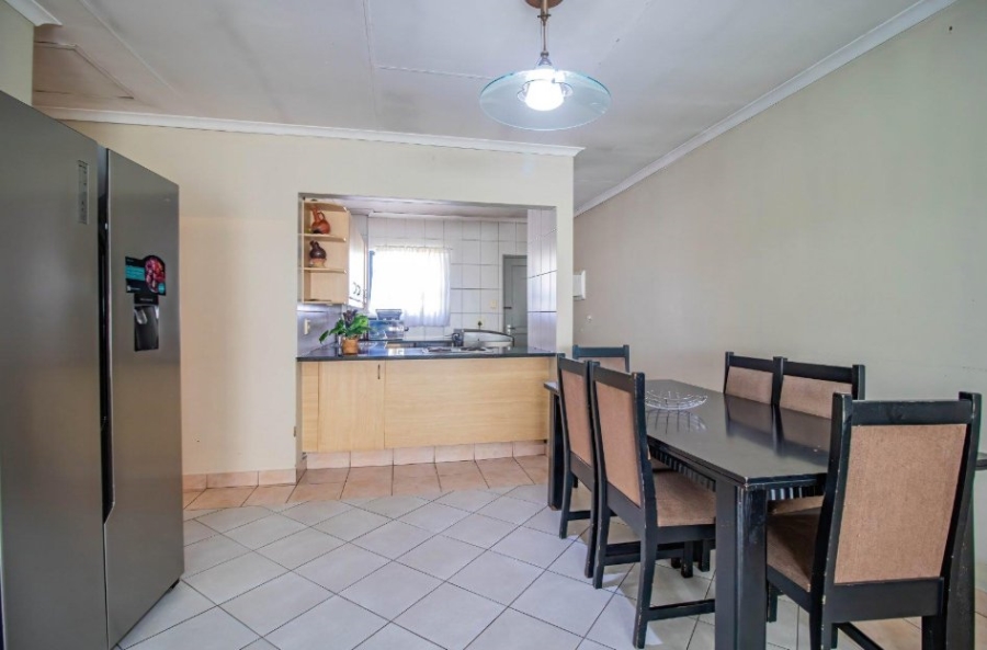 2 Bedroom Property for Sale in Bedfordview Gauteng
