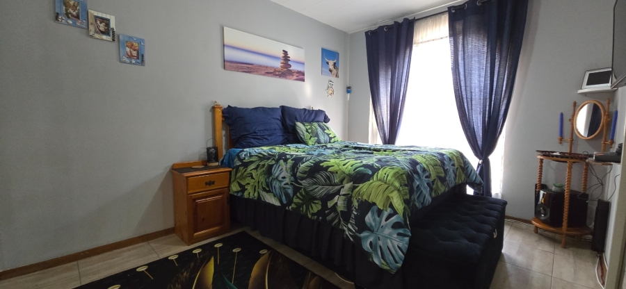 2 Bedroom Property for Sale in South Crest Gauteng