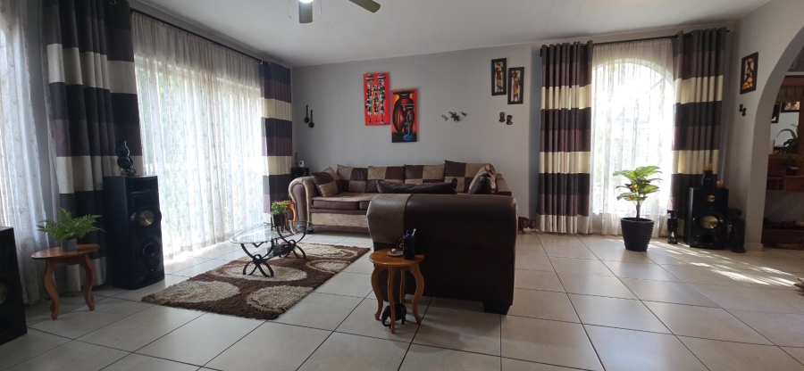 2 Bedroom Property for Sale in South Crest Gauteng