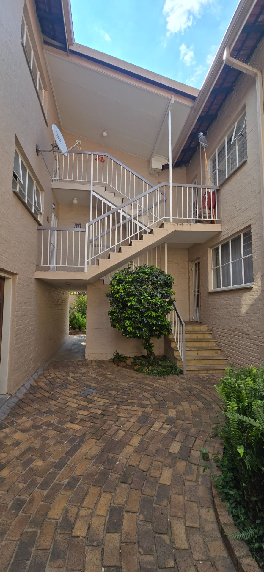 2 Bedroom Property for Sale in South Crest Gauteng