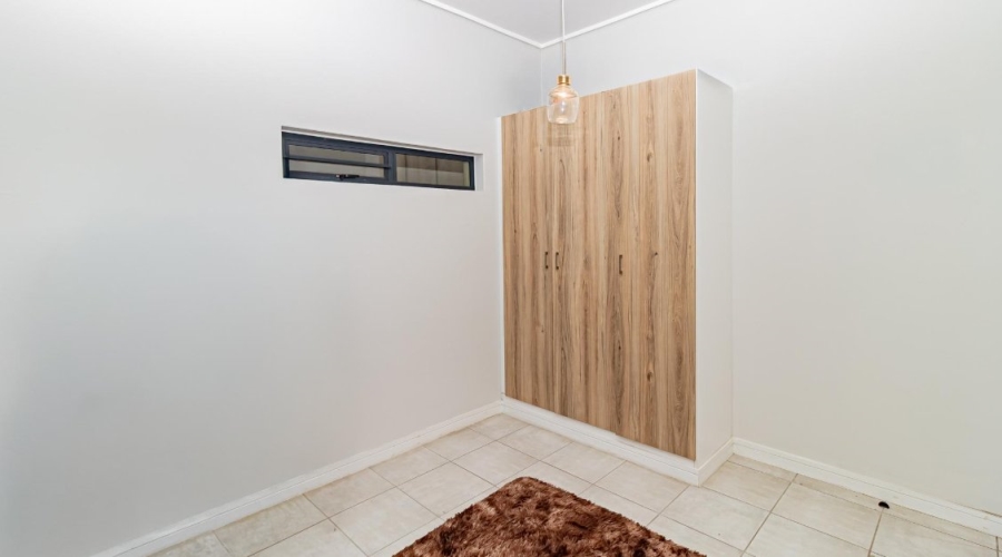 2 Bedroom Property for Sale in Linbro Park Gauteng