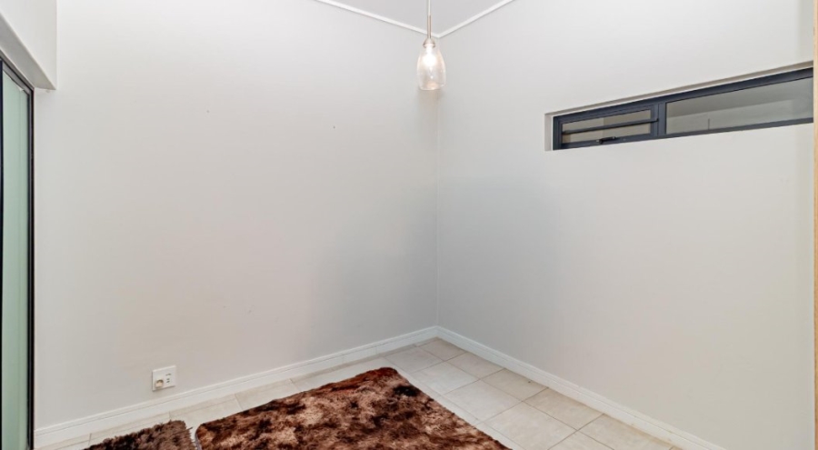 2 Bedroom Property for Sale in Linbro Park Gauteng