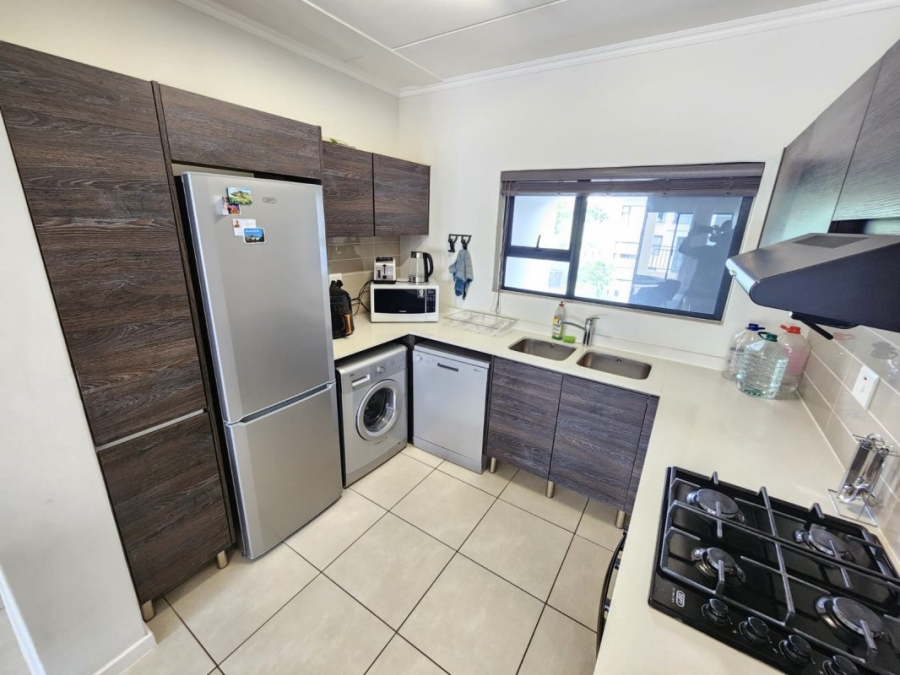 2 Bedroom Property for Sale in Longmeadow Gauteng