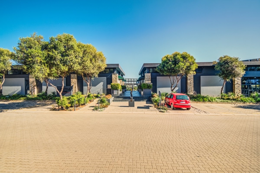 2 Bedroom Property for Sale in Longmeadow Gauteng