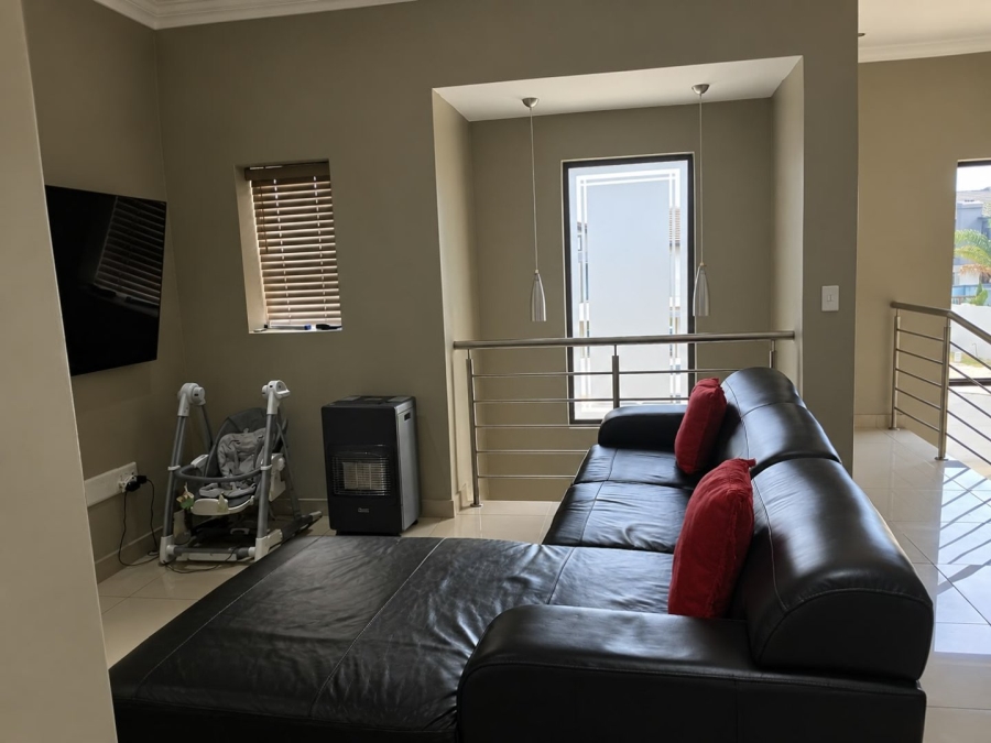 3 Bedroom Property for Sale in Blue Valley Golf Estate Gauteng