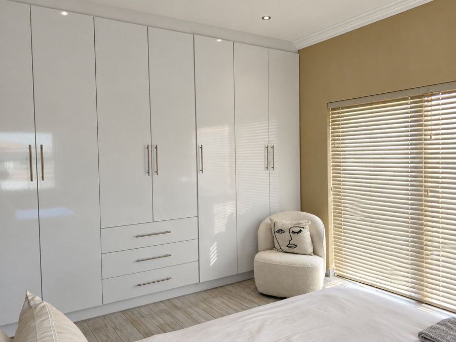 3 Bedroom Property for Sale in Blue Valley Golf Estate Gauteng