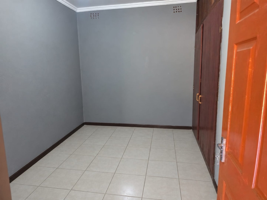 3 Bedroom Property for Sale in Lilianton Gauteng