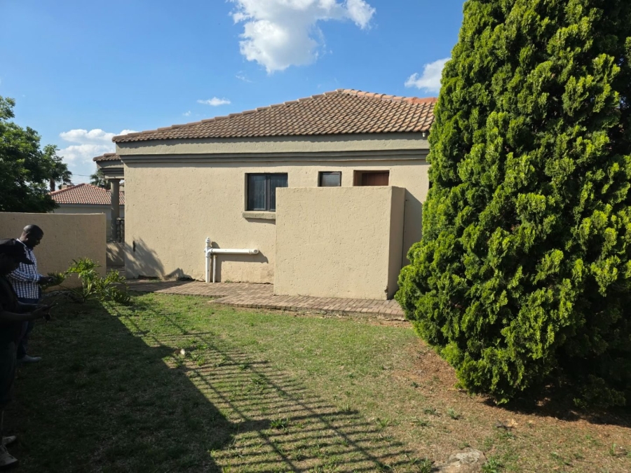 5 Bedroom Property for Sale in Kwaggasrand Gauteng