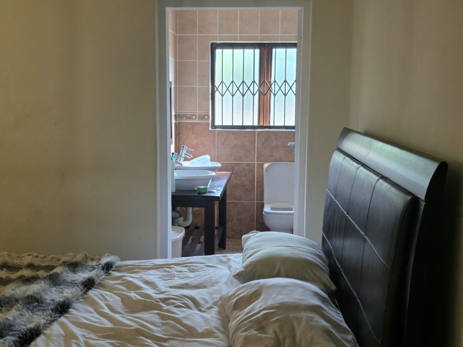 5 Bedroom Property for Sale in Kwaggasrand Gauteng