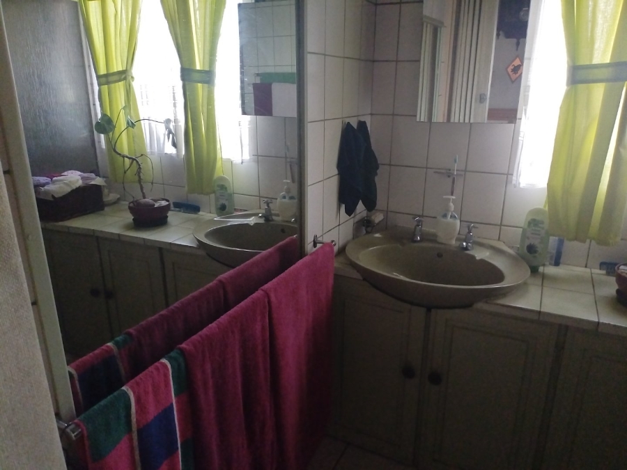 3 Bedroom Property for Sale in Edelweiss Gauteng
