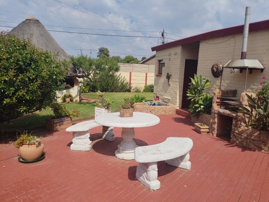 3 Bedroom Property for Sale in Edelweiss Gauteng