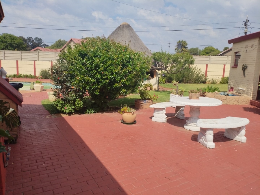 3 Bedroom Property for Sale in Edelweiss Gauteng