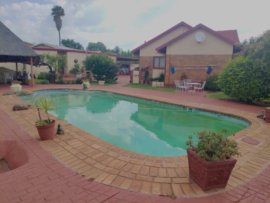 3 Bedroom Property for Sale in Edelweiss Gauteng