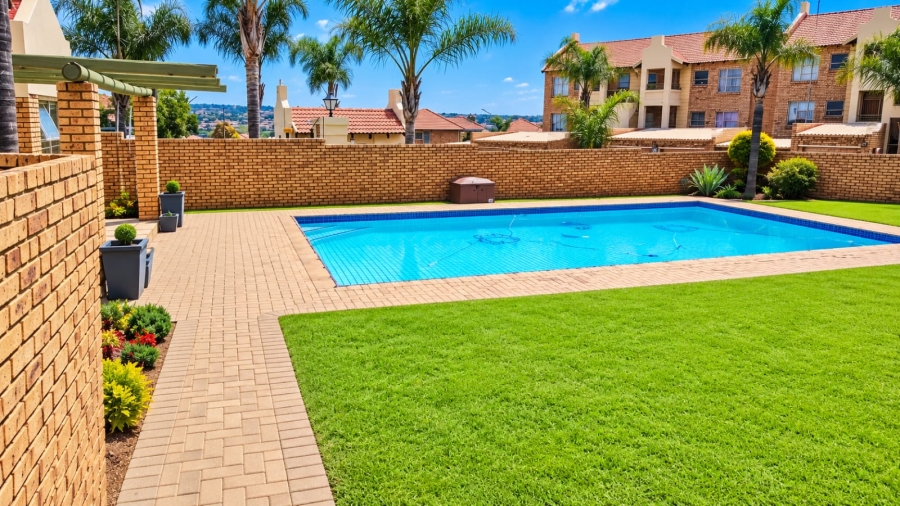 2 Bedroom Property for Sale in Celtisdal Gauteng