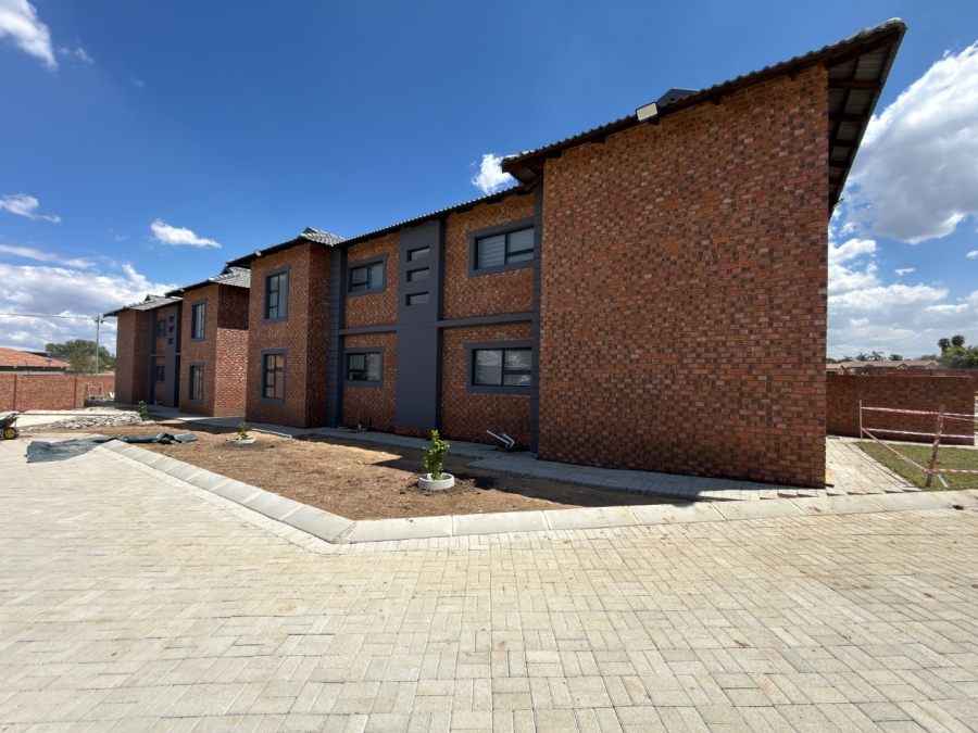 To Let 2 Bedroom Property for Rent in Brakpan Central Gauteng