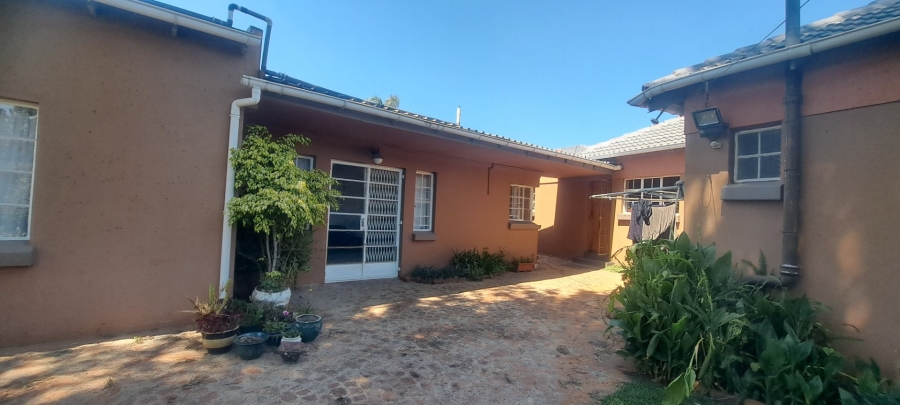 To Let 1 Bedroom Property for Rent in Hurlyvale Gauteng